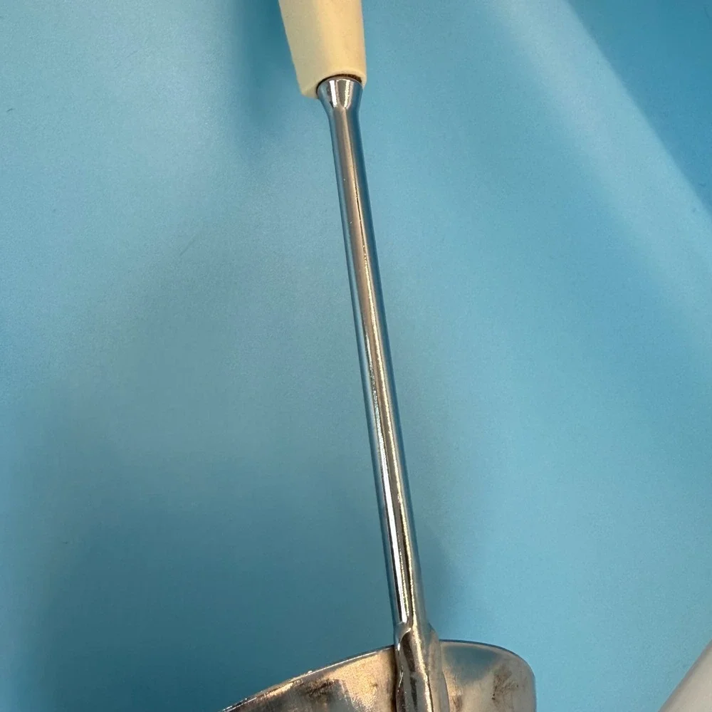 VTG Ekco Soup Ladle USA Stainless Steel Cream Plastic Handle MCM Retro Utensil‎
